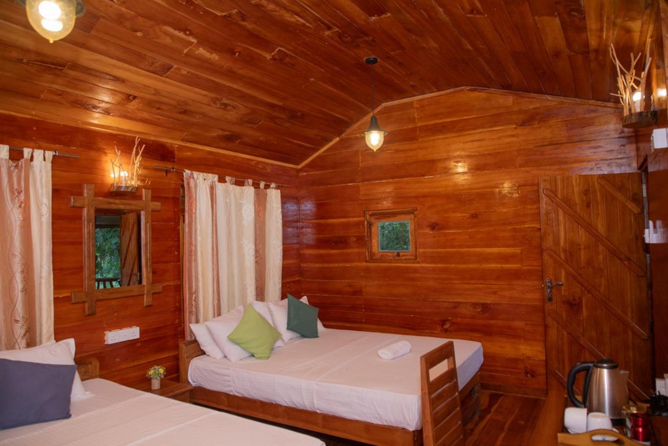 Thought Blooming Hotel Udawalawe Luaran gambar